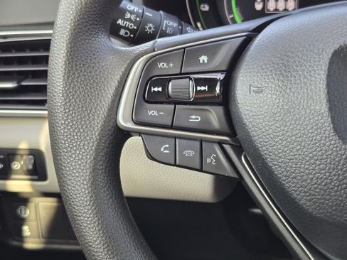 Used 2024 Honda Accord Sport image 33