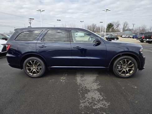 Used 2017 Dodge Durango R/T image 2