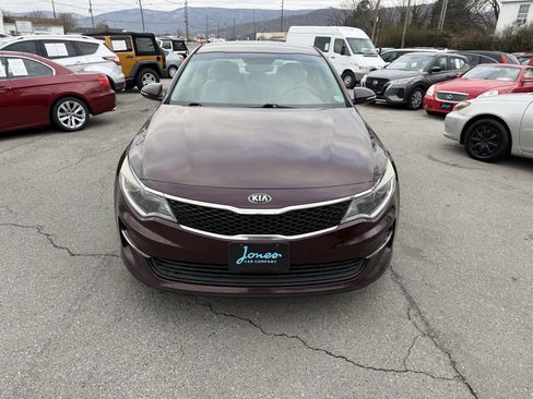 Used 2016 Kia Optima LX image 3