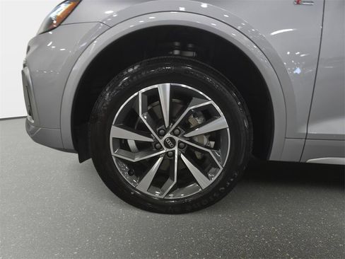 Certified 2023 Audi Q5 2.0T Premium image 27