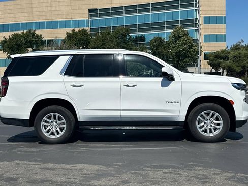 Used 2024 Chevrolet Tahoe LT RWD image 3