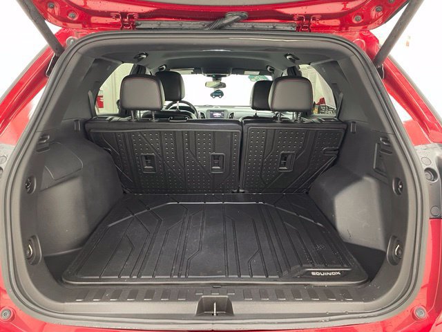 Used 2023 Chevrolet Equinox RS w/ LPO, Floor Liner Package AWD/4WD image 15