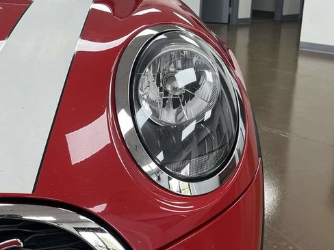 Used 2019 MINI Cooper S FWD image 9