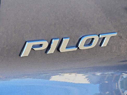 Certified 2022 Honda Pilot Special Edition image 28