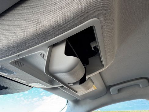 Used 2022 Ford Escape SE w/ Cold Weather Package image 28