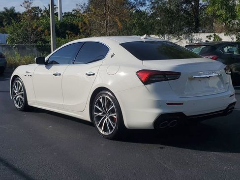 Used 2023 Maserati Ghibli Modena image 3