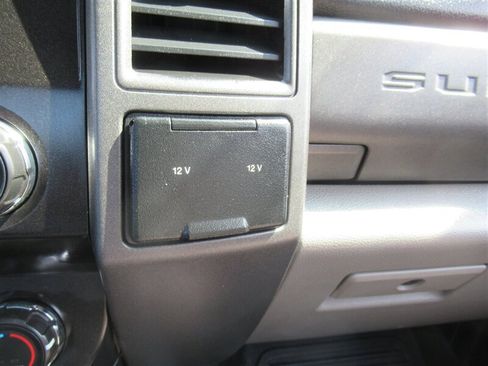 Used 2019 Ford F250 XL w/ XL Value Package image 30