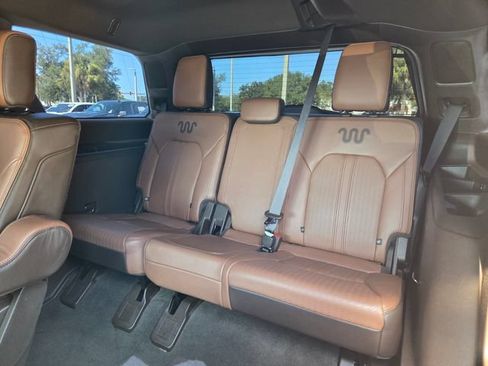 Used 2022 Ford Expedition King Ranch RWD image 16