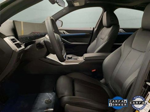 Used 2025 BMW i4 xDrive40i image 18