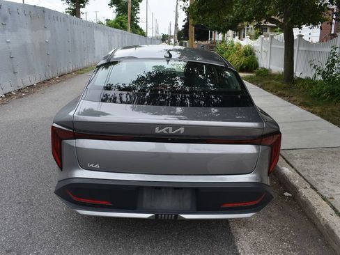 Used 2025 Kia K4 FWD image 6