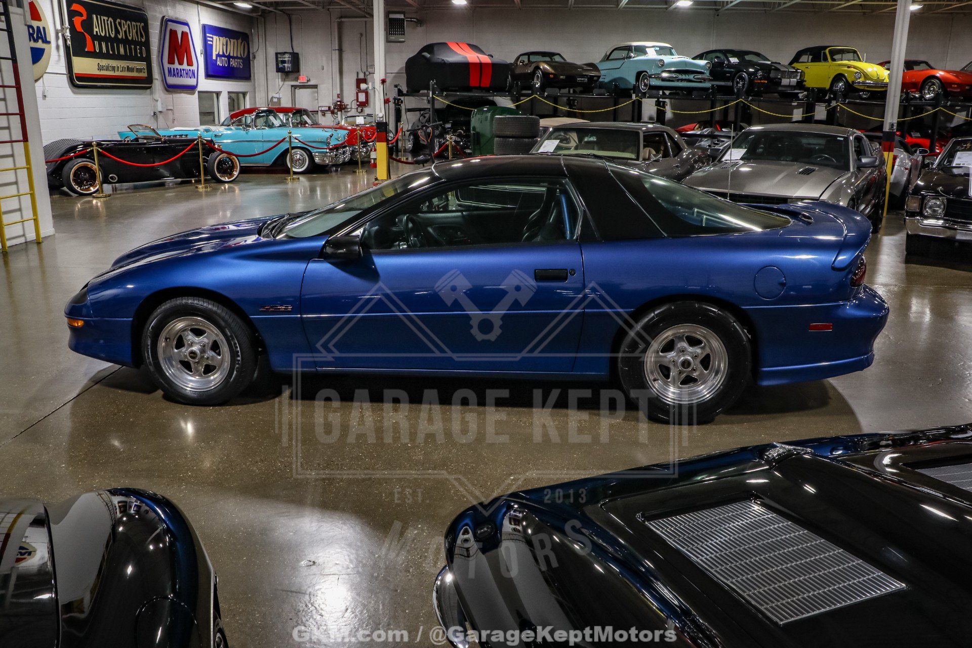 Used 1994 Chevrolet Camaro Z28 RWD image 5