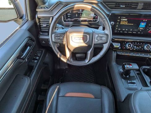 Used 2023 GMC Sierra 1500 AT4 w/ AT4 Premium Package image 17