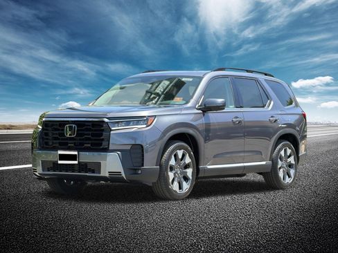 New 2026 Honda Pilot Touring image 7