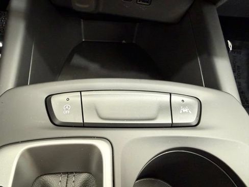 New 2026 Chevrolet Trax LS w/ LS Convenience Package FWD image 35