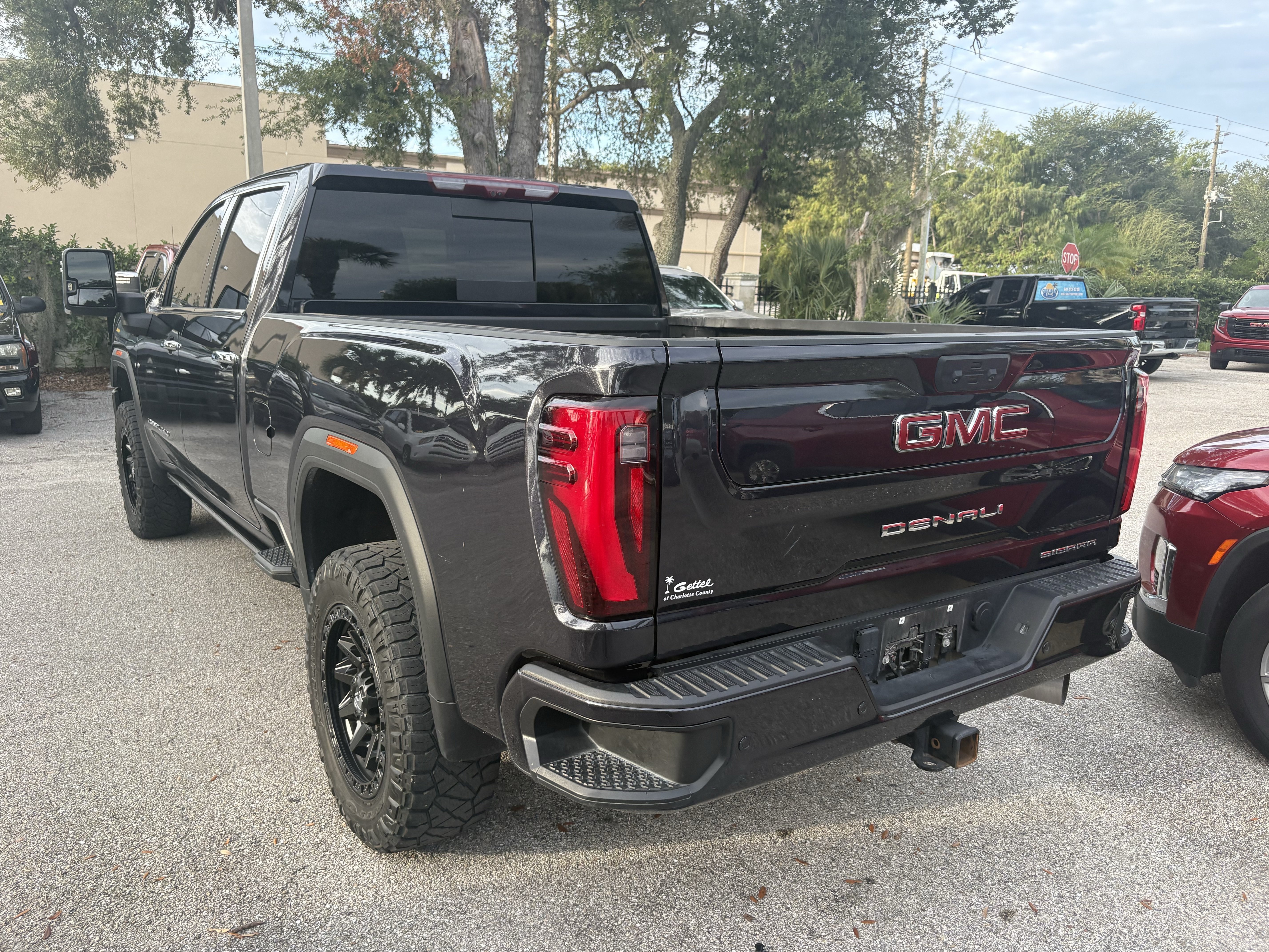 Used 2024 GMC Sierra 3500 Denali w/ Denali Reserve Package AWD/4WD image 5