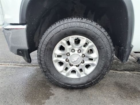 Used 2020 Chevrolet Silverado 3500 LT w/ Texas Edition image 10