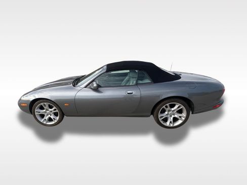 Used 2004 Jaguar XK8 Convertible RWD image 7