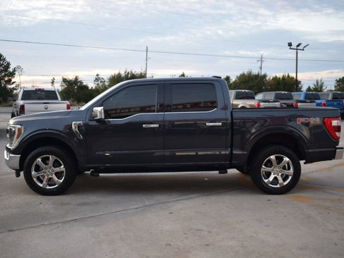 Used 2021 Ford F150 Lariat w/ Equipment Group 502A High image 5