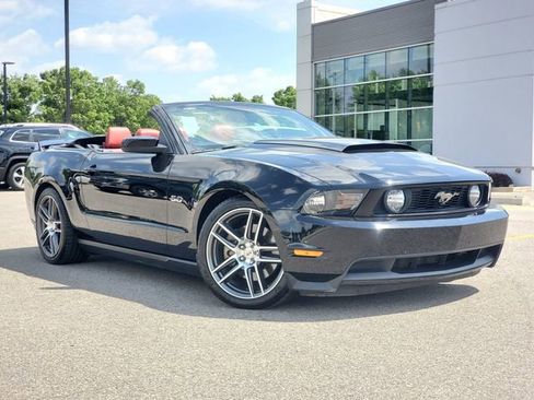 Used 2011 Ford Mustang GT Premium RWD image 5