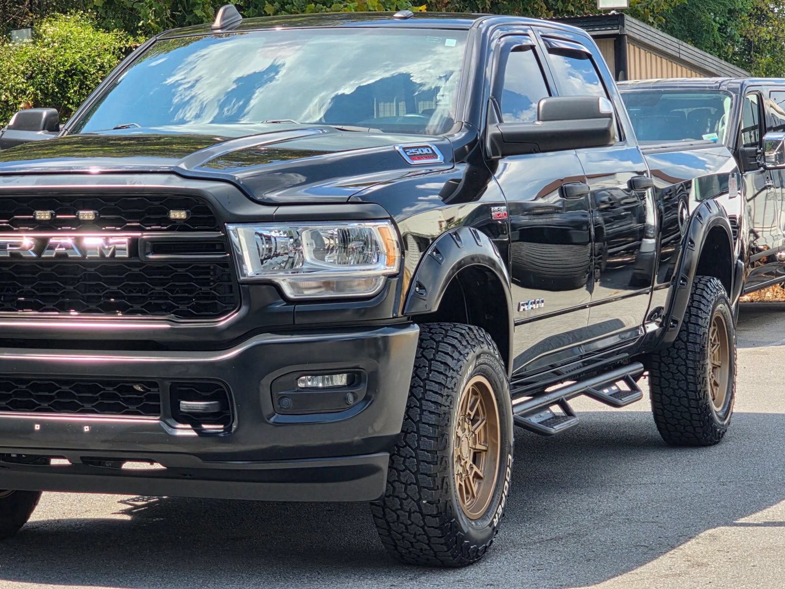 Used 2022 RAM 2500 Tradesman AWD/4WD image 3