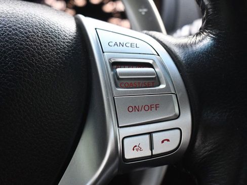 Used 2018 Nissan Altima 2.5 SR w/ SR Midnight Edition image 25