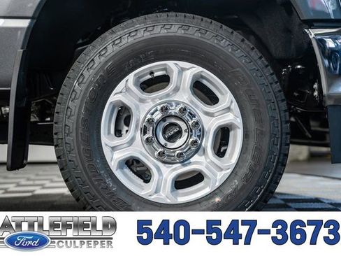 New 2026 Ford F250 XLT w/ XLT Premium Package image 20