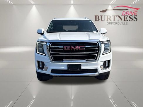Certified 2023 GMC Yukon SLT w/ SLT Premium Package AWD/4WD image 3
