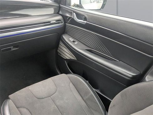 Used 2024 Hyundai Palisade Calligraphy image 18