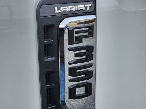 New 2026 Ford F350 Lariat w/ Lariat Premium Package AWD/4WD image 16