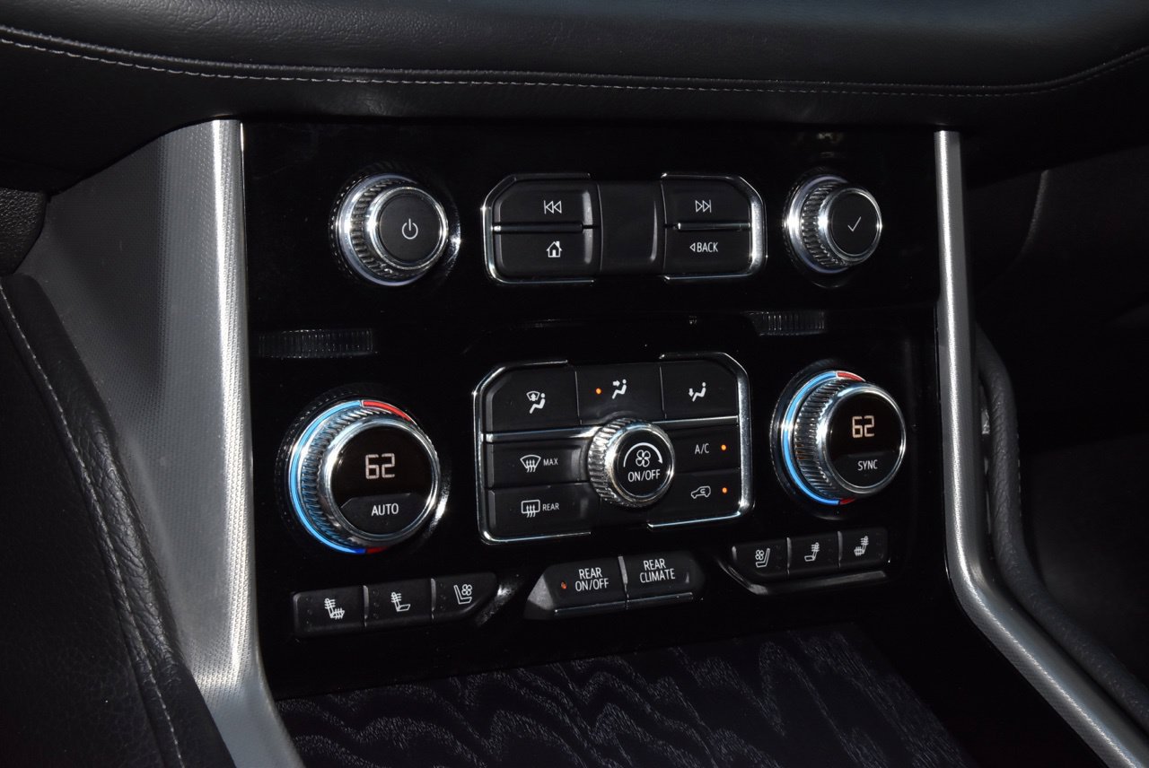 Used 2022 GMC Yukon Denali RWD image 31
