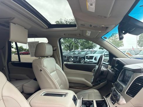 Used 2019 GMC Yukon Denali w/ Denali Ultimate Package AWD/4WD image 27