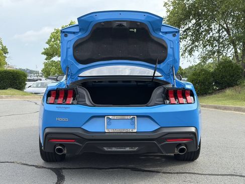 Used 2025 Ford Mustang Premium RWD image 13