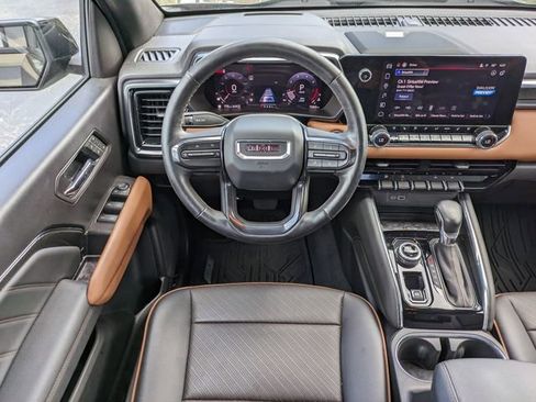 Used 2025 GMC Canyon AT4 w/ Technology Plus Package image 16