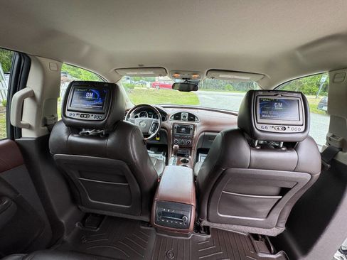 Used 2014 Buick Enclave Leather w/ Trailering Provision Package FWD image 42