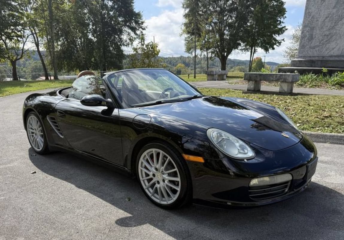 Used 2005 Porsche Boxster S RWD image 5