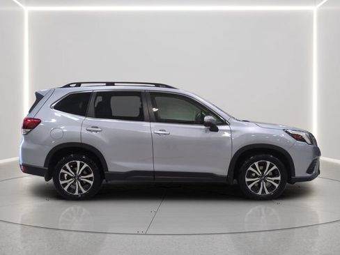 Certified 2023 Subaru Forester Limited AWD/4WD image 6