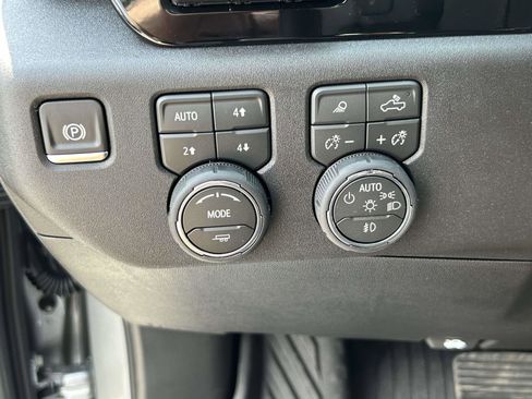 New 2026 Chevrolet Silverado 1500 LTZ w/ LTZ Premium Package AWD/4WD image 20
