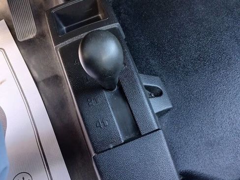 Used 2016 Chevrolet Silverado 2500 W/T w/ WT Convenience Package image 7