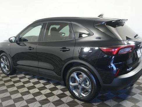 Certified 2025 Ford Escape ST-Line FWD image 5