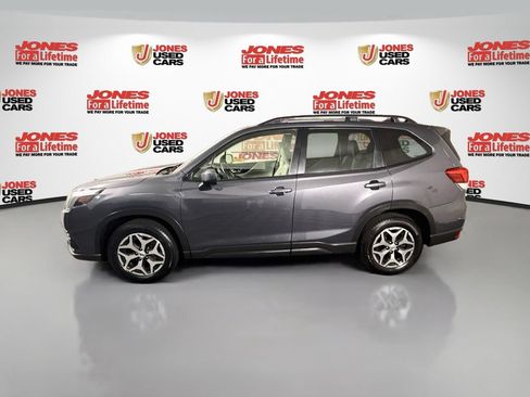 Certified 2023 Subaru Forester Premium AWD/4WD image 15