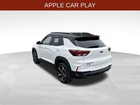 Used 2021 Chevrolet TrailBlazer RS w/ Technology Package FWD image 5
