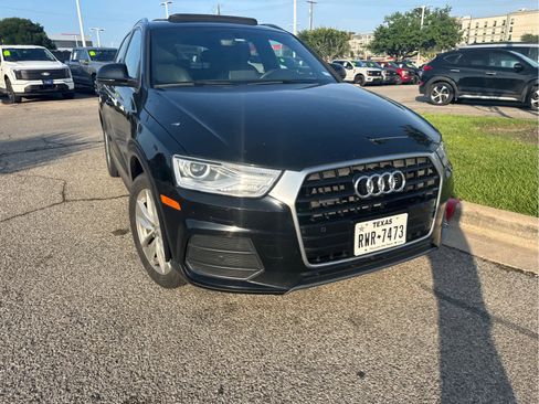 Used 2016 Audi Q3 2.0T Premium Plus w/ Technology Package AWD/4WD image 4