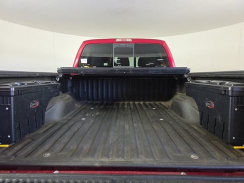 Used 2014 Ford F250 Platinum w/ FX4 Off-Road Package AWD/4WD image 14