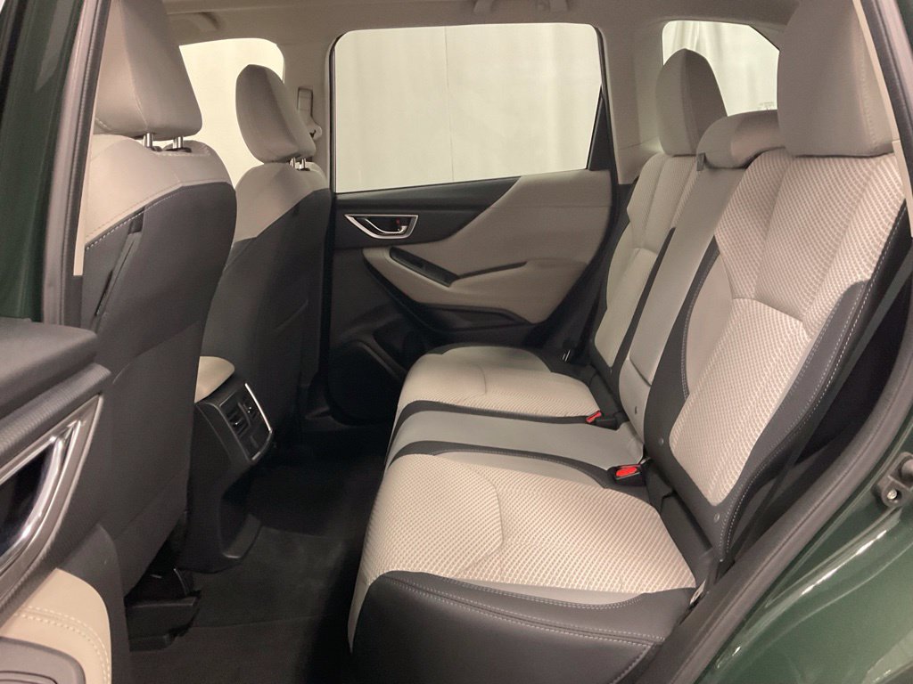 Used 2024 Subaru Forester Premium AWD/4WD image 34
