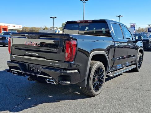 New 2026 GMC Sierra 1500 Denali w/ Technology Package image 4