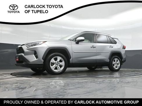 Used 2021 Toyota RAV4 XLE image 43