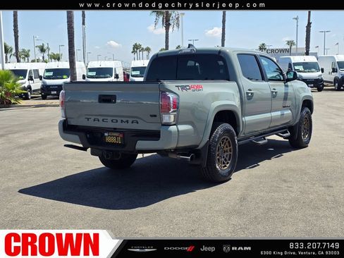 Used 2023 Toyota Tacoma TRD Sport AWD/4WD image 7