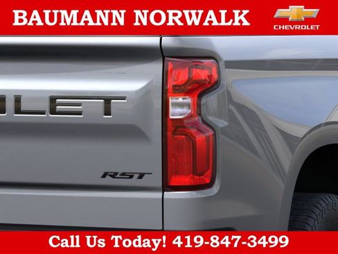 New 2025 Chevrolet Silverado 1500 RST w/ Dark Appearance Package AWD/4WD image 11