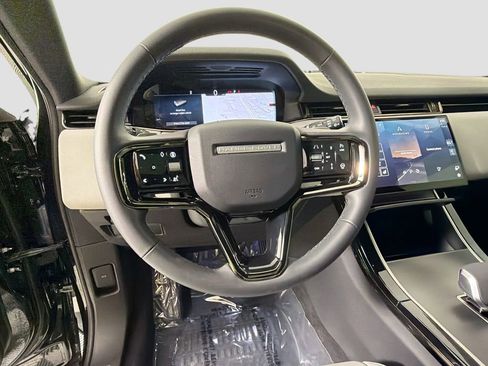 Used 2026 Land Rover Range Rover Evoque S AWD/4WD image 11