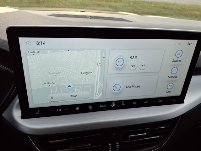 Certified 2023 Ford Escape Platinum w/ Premium Technology Package FWD image 5